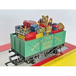 HORNBY 2024 CHRISTMAS WAGON