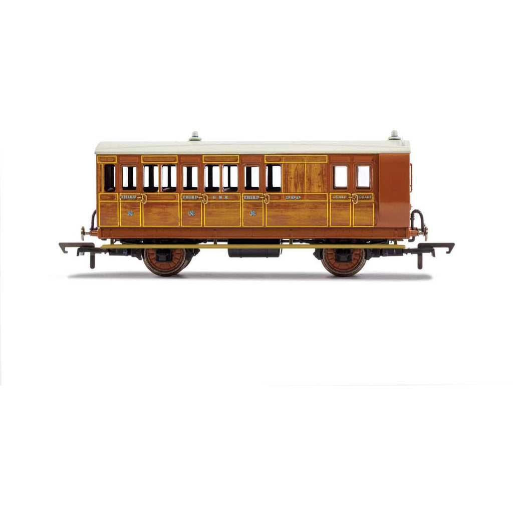 R40106 Hornby GNR, 4 Wheel Coach, Brake 3rd Class, Fitted Lights, 399 - Era 2