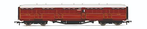 LNER GRESLEY PASSWENGER BRAKE VAN "4239" By HORNBY  (R40456)