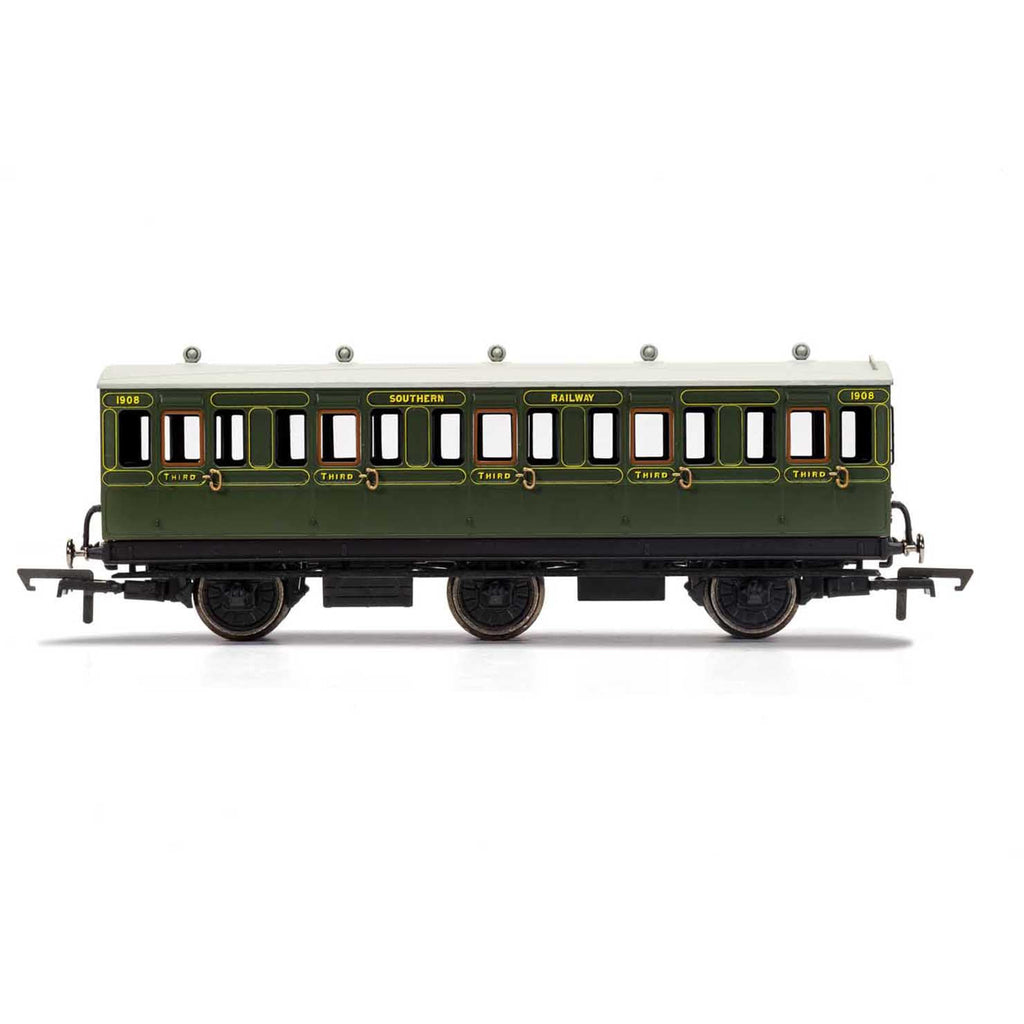 R40132 Hornby SR, 6 Wheel Coach, 3rd Class, Fitted Lights, 1908 - Era 3